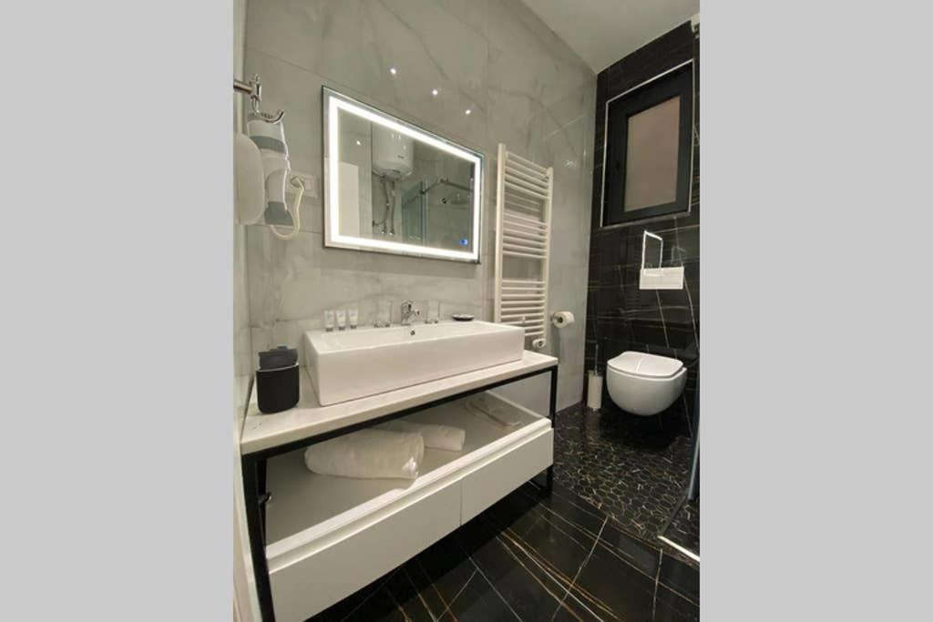 Moho Residences คอร์เชอ ภายนอก รูปภาพ